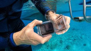 prevent gopro underwater fogging