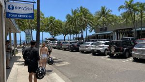 waikiki sea scooter parking