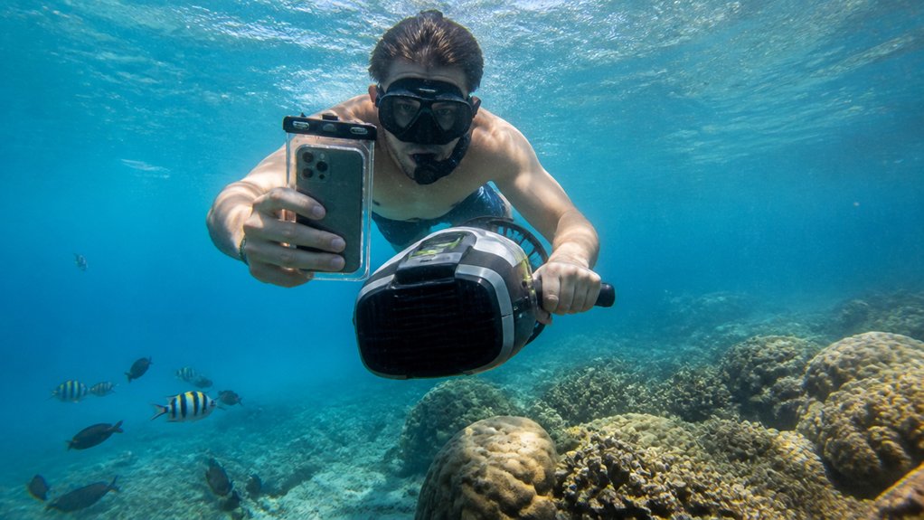 waterproof phone case scuba tours